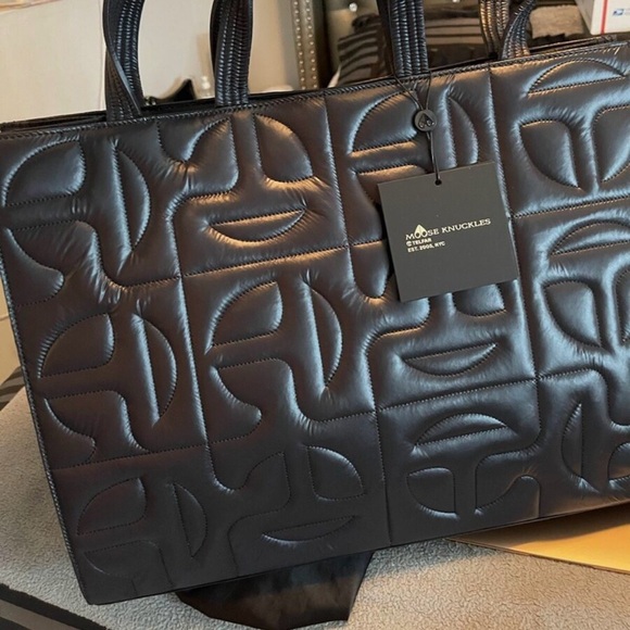 Moose Knuckles vs Teflar - Picture 4 of 4